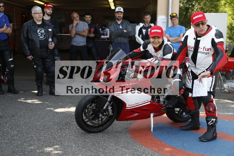 /27 12.06.2025 Ducati Schweiz Trackday Warmup  ADR/Impressionen
